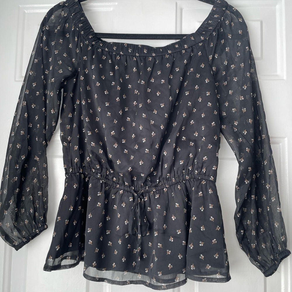 Abercrombie & Fitch Off-The-Shoulder Black Blouse with Floral Pattern